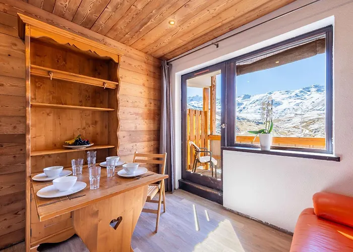 Cosy In Heart Of In-out With Wifi Апартаменты